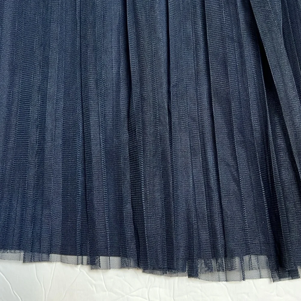 Banana Republic pleated gauzy